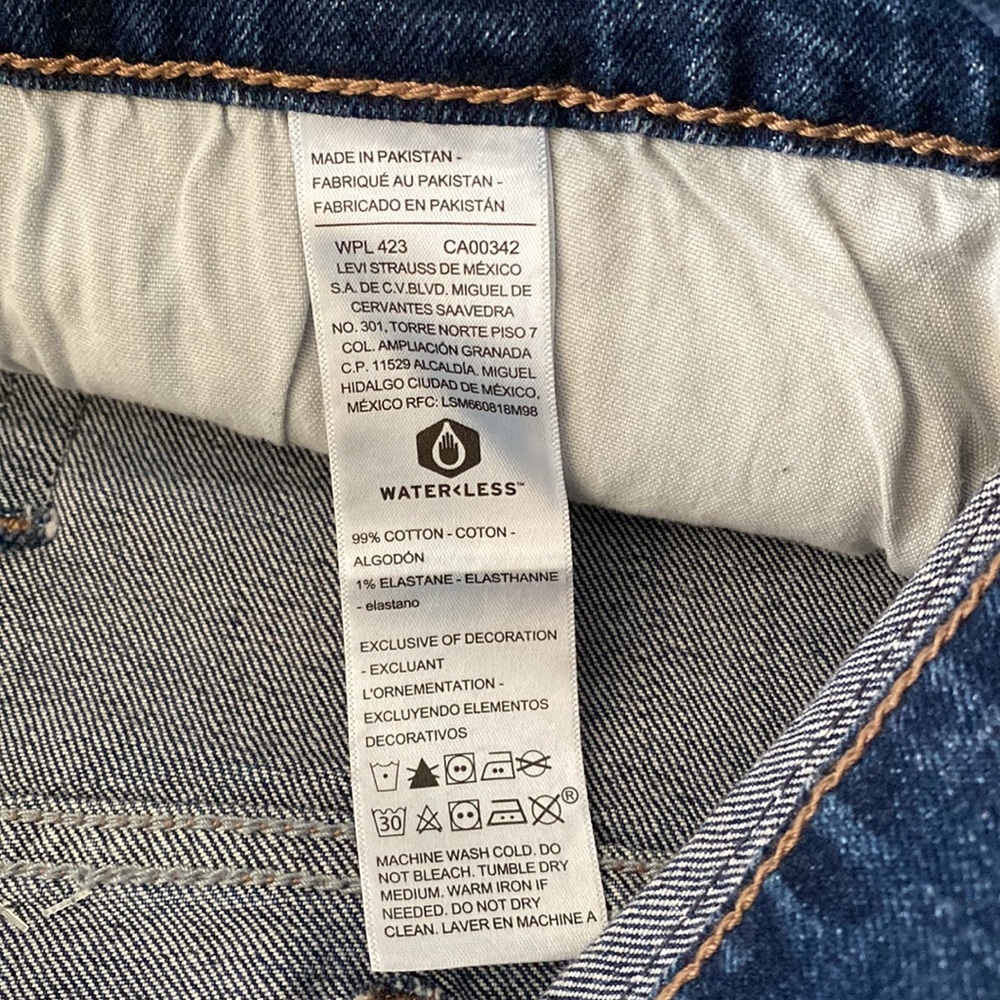 Men’s NWT Levi Strauss Signature Denim Shorts - Picture 5 of 6
